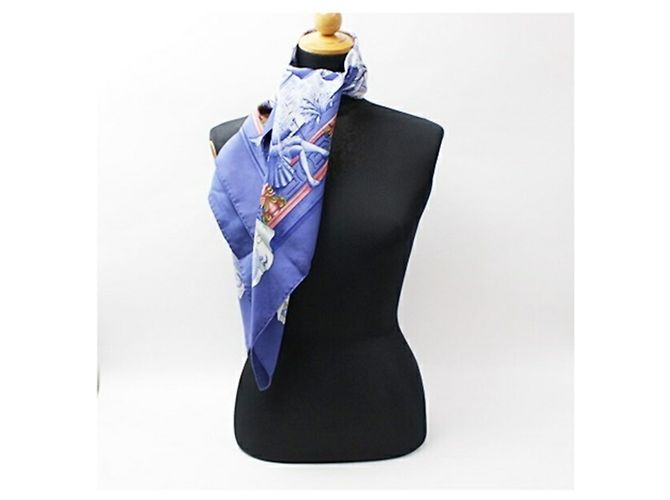 Hermès Carré 90 Schal Weiß Marineblau - Ansicht 4