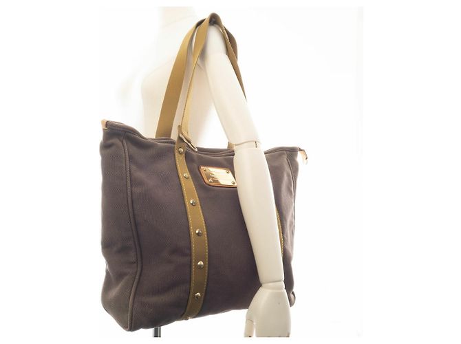Borsa Tote Antigua Cabas GM di Louis Vuitton Marrone - vista 11
