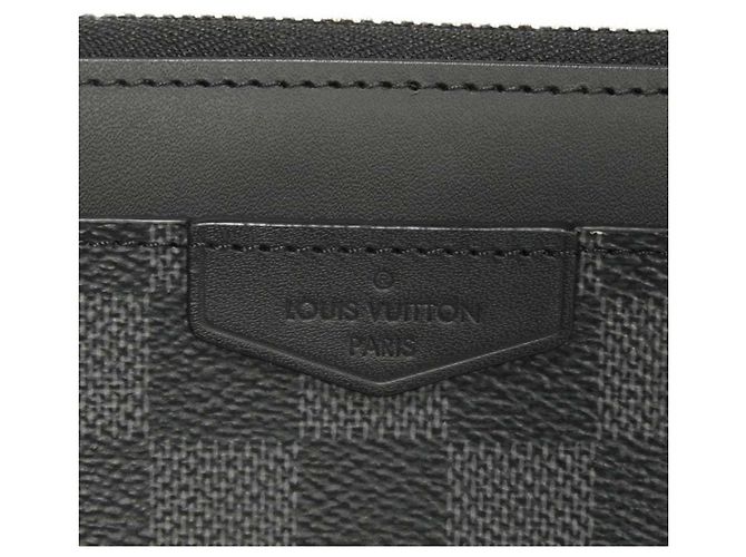 Louis Vuitton Zippy Dragonne Long Wallet Black - view 13