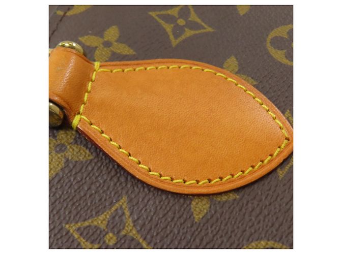 Louis Vuitton M51242 Saint Cloud Shoulder Bag Monogram - view 16
