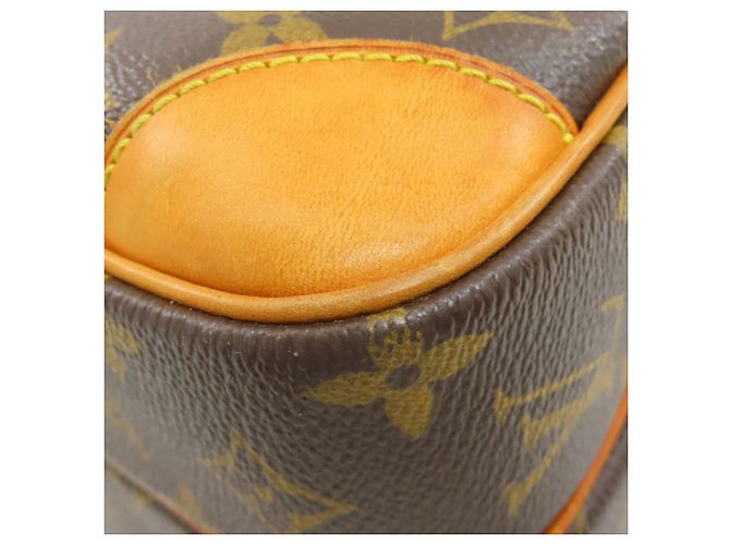 Borsa a Spalla Nile M45244 di Louis Vuitton Monogramma - vista 16