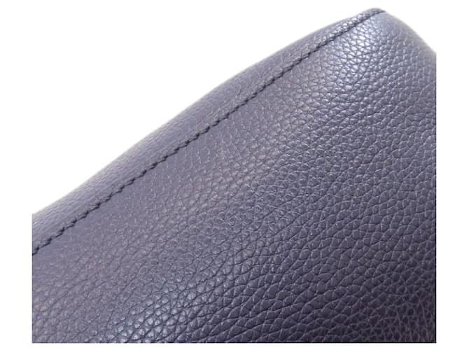 Prada Triangle Schultertasche Marineblau - Ansicht 10