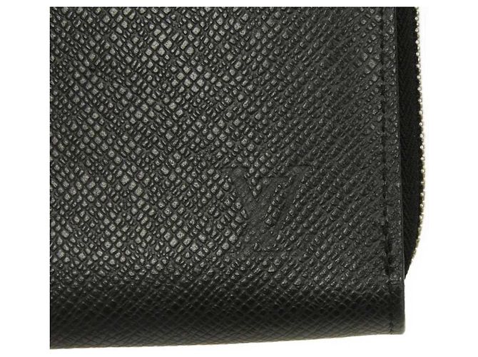 Zippy Louis Vuitton Taiga Noir Long Wallet Black - view 19
