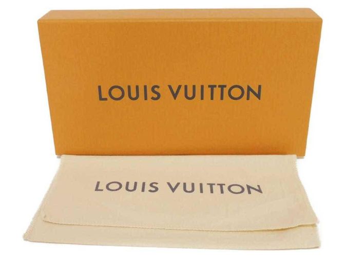 Zippy Louis Vuitton Taiga Noir Long Wallet Black - view 28