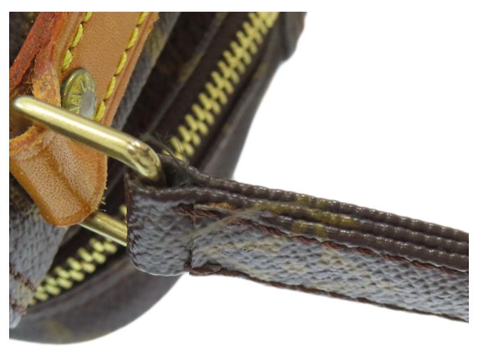 Borsa a Spalla Amazon M45236 di Louis Vuitton Marrone Monogramma - vista 16