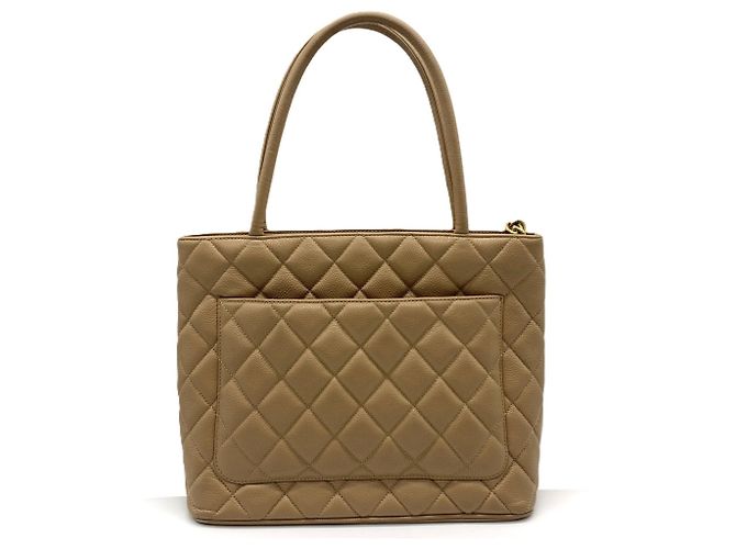 Borsa tote Chanel Reissue in pelle di vitello grana Beige - vista 2