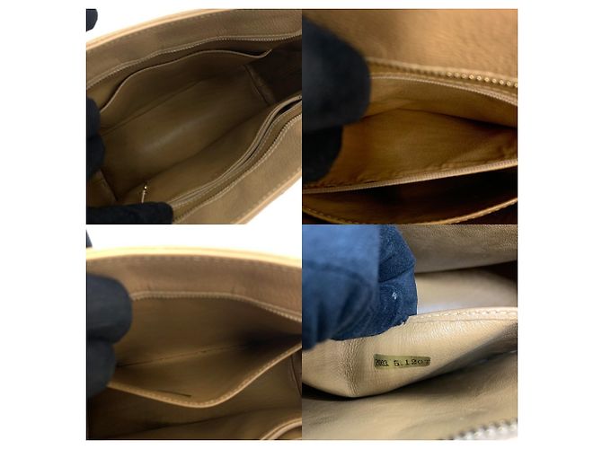 Borsa tote Chanel Reissue in pelle di vitello grana Beige - vista 6