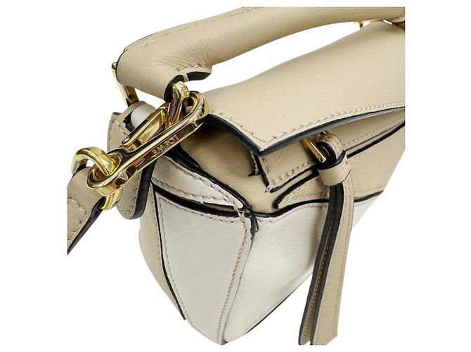 Borsa a spalla Loewe Puzzle Mini in pelle di vitello Beige - vista 11