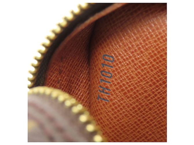Borsa a Spalla Amazon M45236 di Louis Vuitton Monogramma - vista 7
