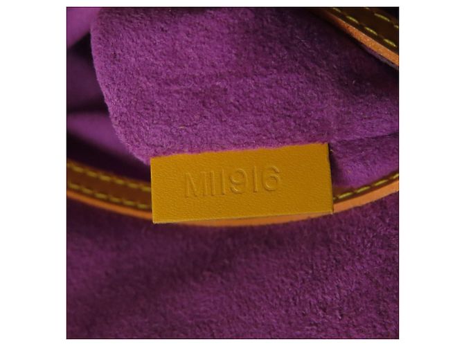 Borsa Alma M52149 Louis Vuitton Giallo - vista 7