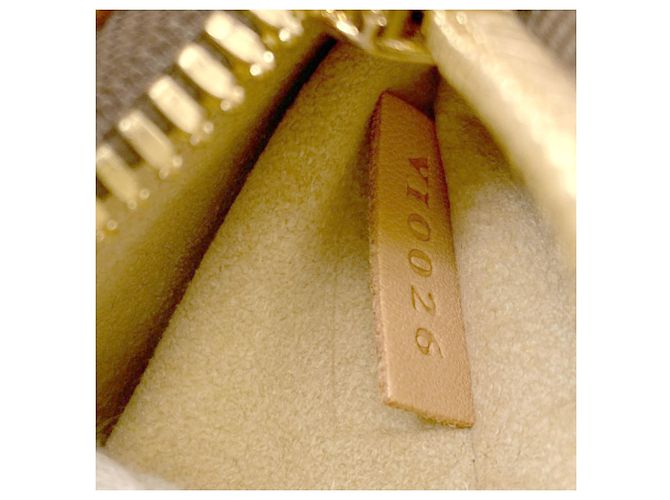 Borsa tote Hudson GM M40045 di Louis Vuitton Monogramma - vista 7