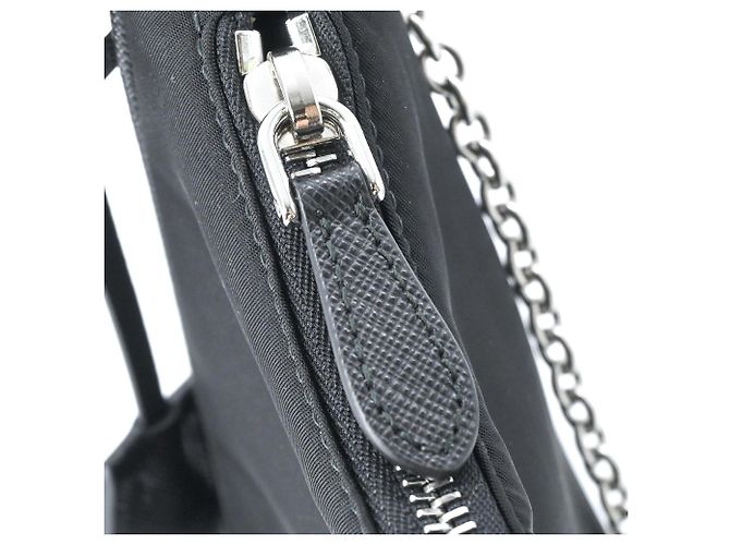 PRADA Re-Edition 2005 Borsa a Spalla in Nylon e Pelle Nero - vista 17