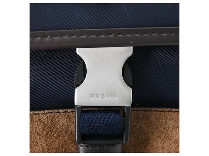 Borsa a Spalla in Camoscio e Nylon Prada Marrone Blu navy - vista 16