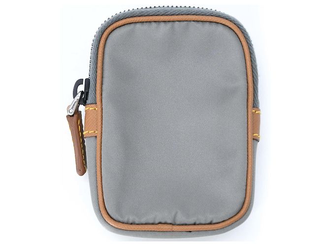 Borsa a Spalla Triangle in Re-Nylon Tessuto di Prada Marrone Nero - vista 16