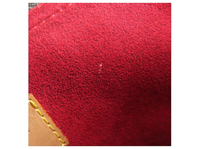 Borsa Louis Vuitton M51141 Coussin GM Marrone Monogramma - vista 8