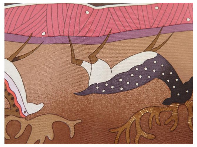 Aline Hermès BUFANDA HERMES LA VIDA DEL GRAN NORTE A. HONORE BUFANDA DE SEDA 90 CM Castaño - vista 12