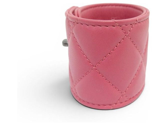 NUOVO BRACCIALE CHANEL CHIUSURA TIMELESS A61066 15,5CM IN PELLE QUILT ROSA - vista 2