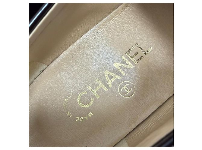 Timeless Mocassini con logo lucido Chanel in pelle di vitello marrone Rosso - vista 6