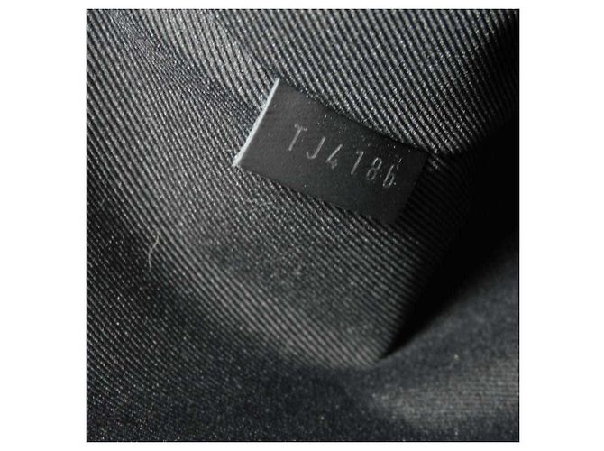 Pochette Jour GM de Louis Vuitton Noir Bleu - vue 8