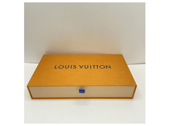 Brazza Louis Vuitton Aerogram Long Wallet - view 10