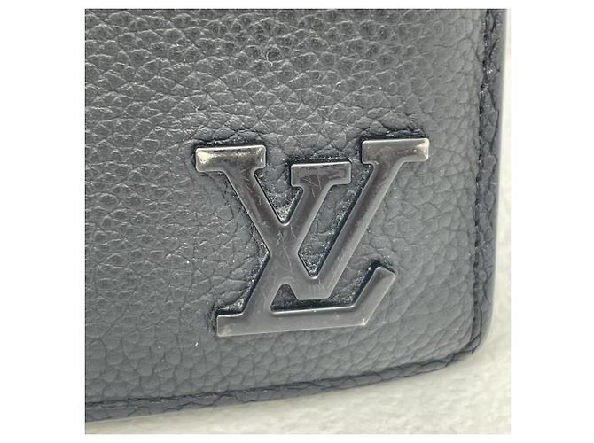Brazza Louis Vuitton Aerogram Long Wallet - view 3