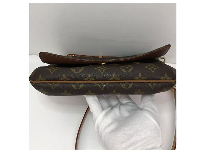 Borsa a Spalla Musette Tango Louis Vuitton - vista 9