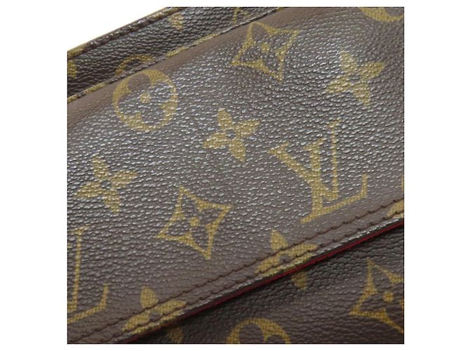Borsa a Spalla Viva-Cite GM M51163 di Louis Vuitton Monogramma - vista 9