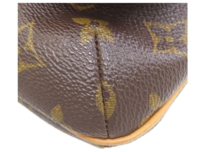 Borsa a Spalla Musette Tango M51257 di Louis Vuitton Monogramma - vista 17