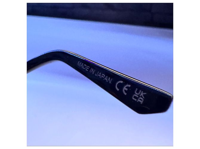 Cartier Rimless Titanium Sunglasses Black Golden - view 9