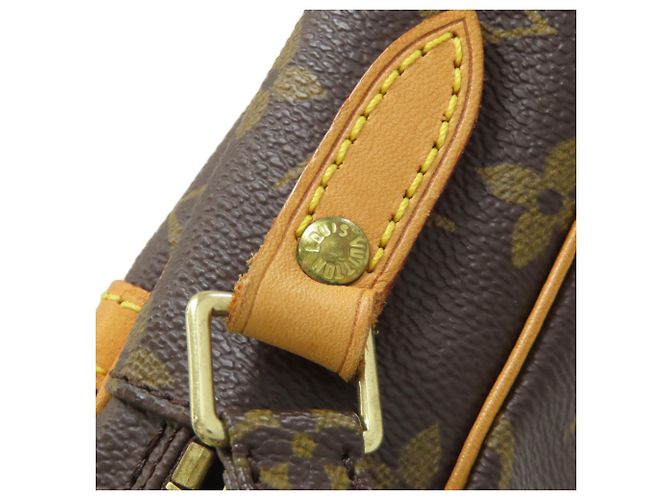 Borsa a Spalla Danube M45266 di Louis Vuitton Monogramma - vista 12