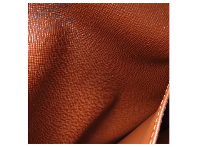 Borsa a Spalla Danube M45266 di Louis Vuitton Monogramma - vista 9