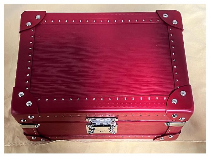 Louis Vuitton Coffret Trésor 24 en cuir Epi rouge - vue 2