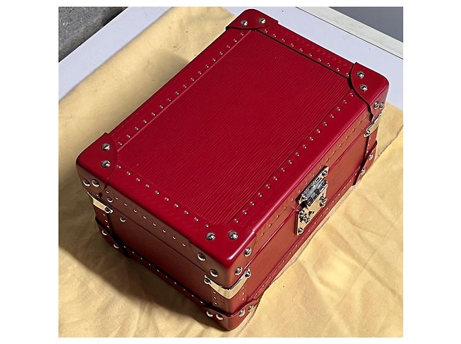 Louis Vuitton Coffret Trésor 24 en cuir Epi rouge - vue 3