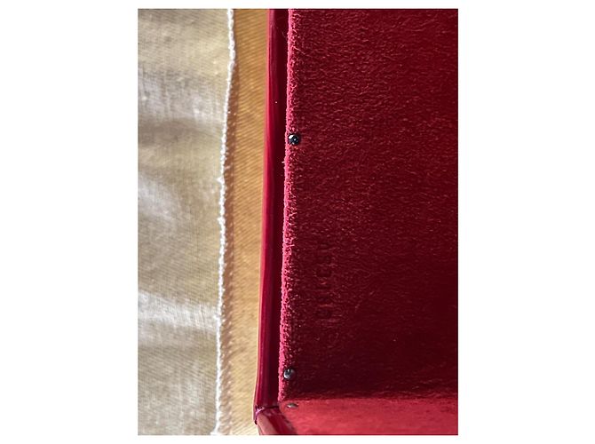 Louis Vuitton Coffret Trésor 24 en cuir Epi rouge - vue 8