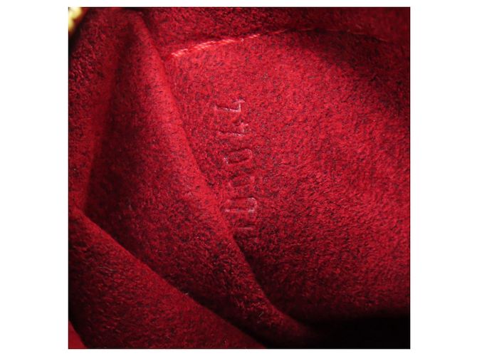 Borsa a Spalla Viva-Cite MM M51164 di Louis Vuitton Monogramma - vista 7