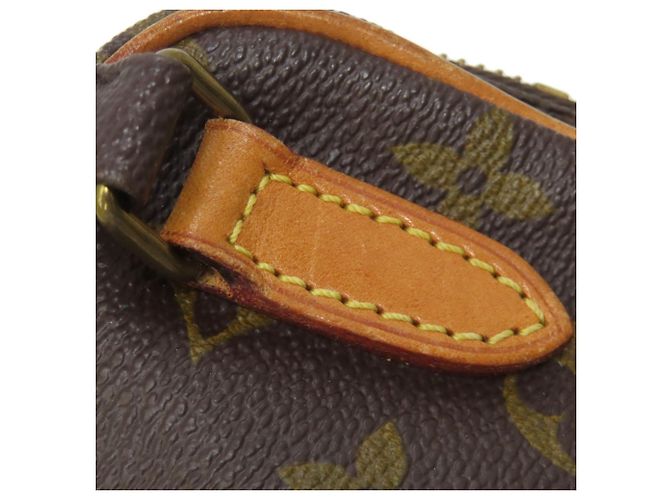 Borsa a Spalla Pochette Marly di Louis Vuitton Monogramma - vista 15