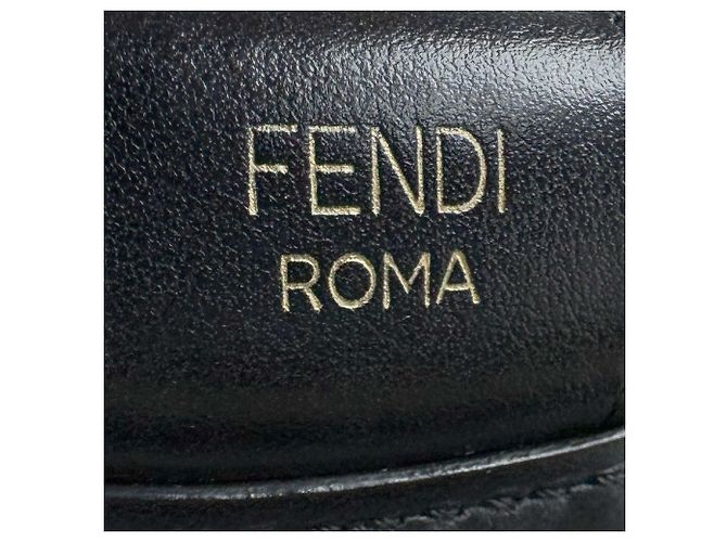 Borsa a mano Runaway Shopper Fendi in pelle vinilica nera e trasparente Nero - vista 12