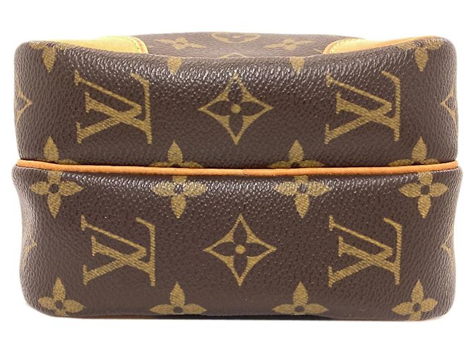Bolsa de Ombro Amazon M45236 da Louis Vuitton Monograma - vista 4