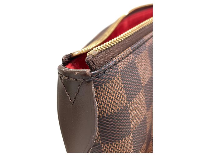 Totally MM Tote Bag aus Damier-Canvas von Louis Vuitton - Ansicht 8