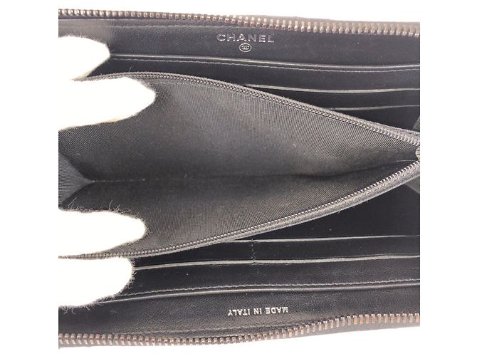 Chanel Chevron V-Stitch schwarzes Lammleder Langbörse - Ansicht 8