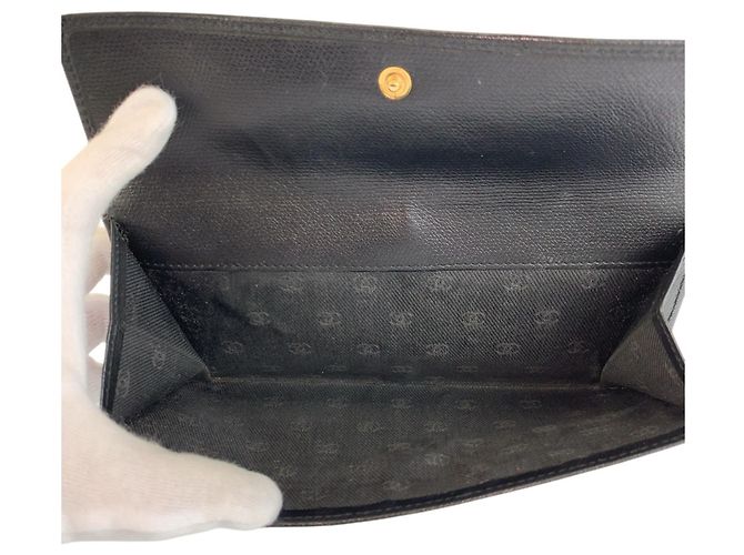 Schwarze Leder lange Brieftasche Chanel Coco Button - Ansicht 5