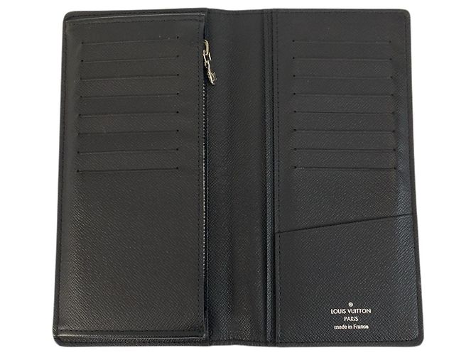 Portafoglio Taiga Louis Vuitton Nero - vista 4