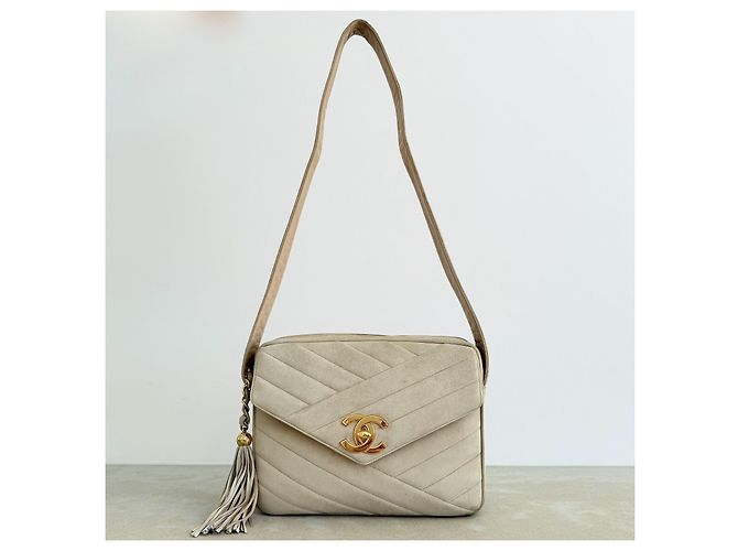 Maxi in suede vintage di Chanel Beige - vista 2