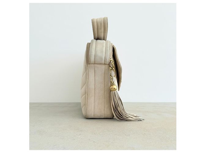 Maxi in suede vintage di Chanel Beige - vista 7
