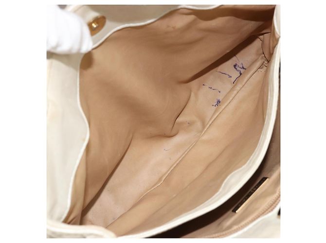 Borsa Tote in pelle Intrecciato Bottega Veneta bianca e oro Auth bs34623 - vista 11