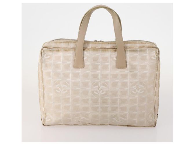 CHANEL Nuova Borsa Tote da Viaggio in Nylon 2 Set Rosa Beige CC Auth ti3896 - vista 2