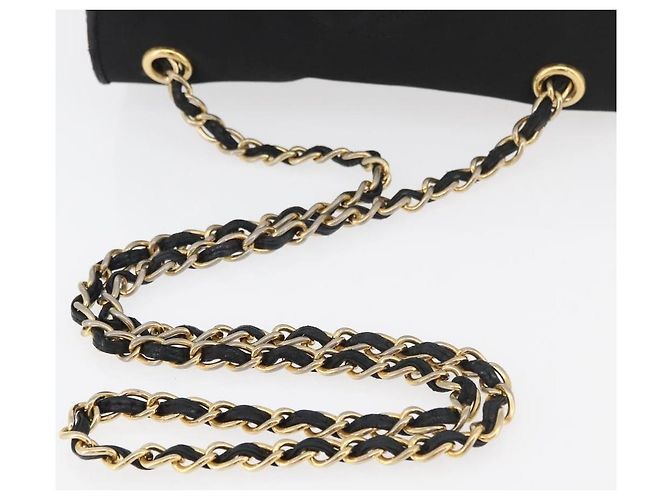 CHANEL Borsa a Spalla Matelassé con Catena Nylon Nero Oro CC Auth 176872 D'oro - vista 7