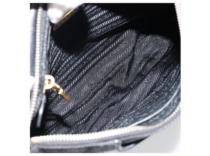 Borsa a Spalla PRADA Nylon Nero Oro Auth 176186A D'oro - vista 11