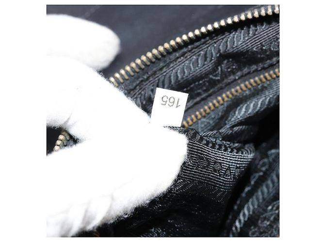 Borsa a Spalla PRADA Nylon Nero Oro Auth 176186A D'oro - vista 12