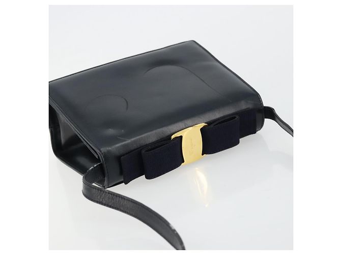 Borsa a Spalla Vala in Pelle Blu Navy e Oro Salvatore Ferragamo Auth ka4099 D'oro - vista 6